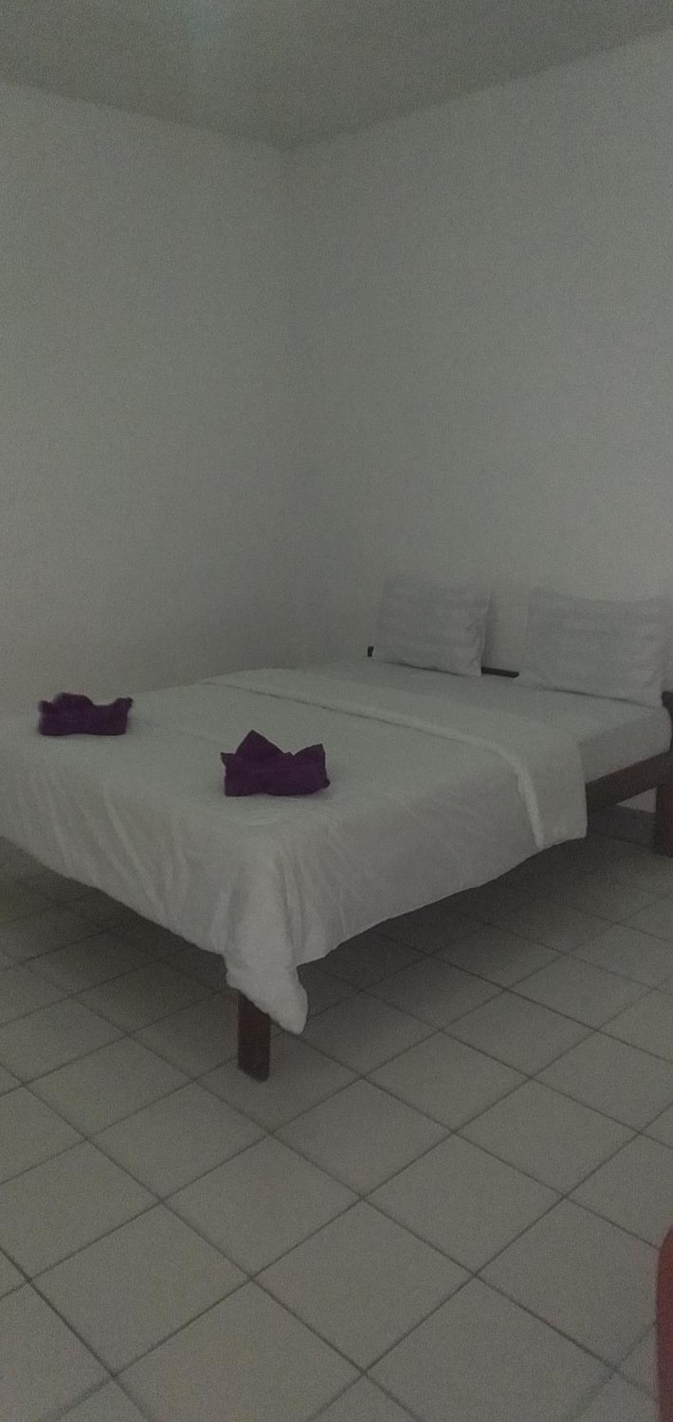 Hidayah Homestay Kelimutu Exterior photo